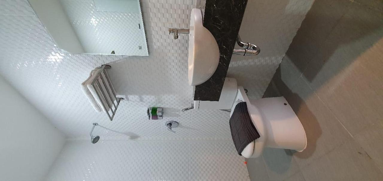 RedDoorz Plus near Siloam Hospital Balikpapan Zewnętrze zdjęcie