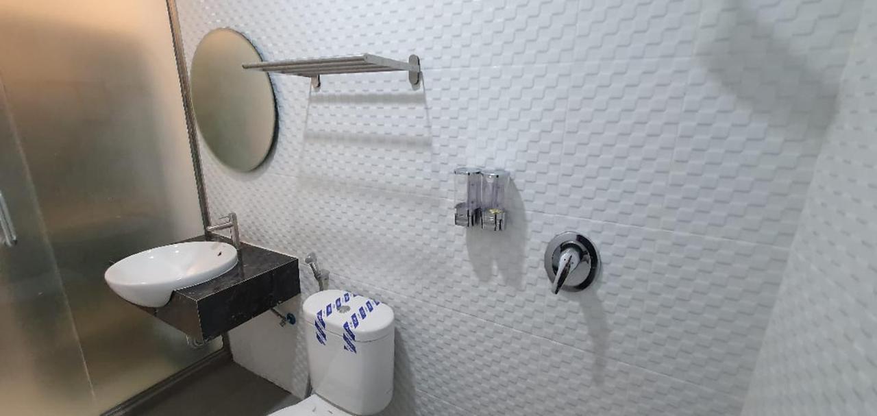 RedDoorz Plus near Siloam Hospital Balikpapan Zewnętrze zdjęcie