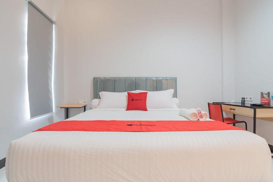 RedDoorz Plus near Siloam Hospital Balikpapan Zewnętrze zdjęcie
